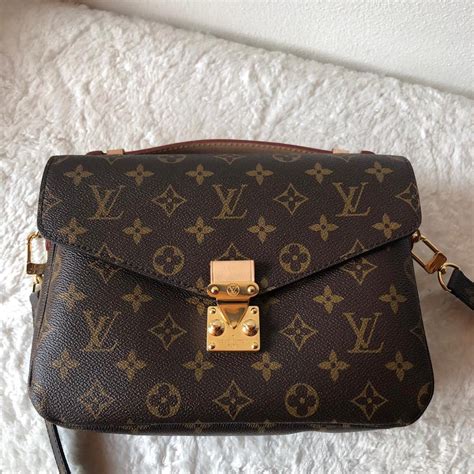 metis louis vuitton usata|louis vuitton pochette.